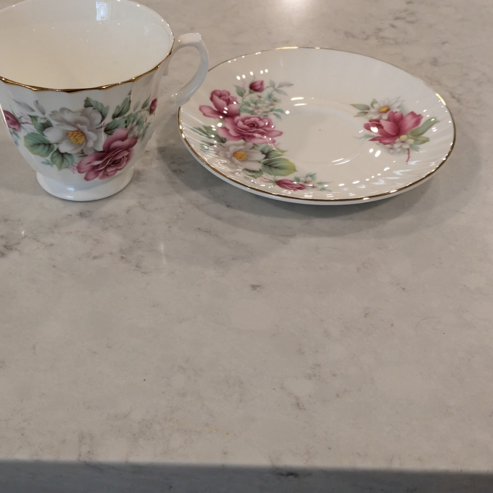 Teacup and Saucer - Picture 3 of 4